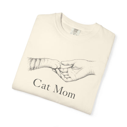 Cat Mom T-Shirt