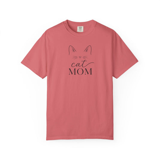 Cat Mom T-Shirt